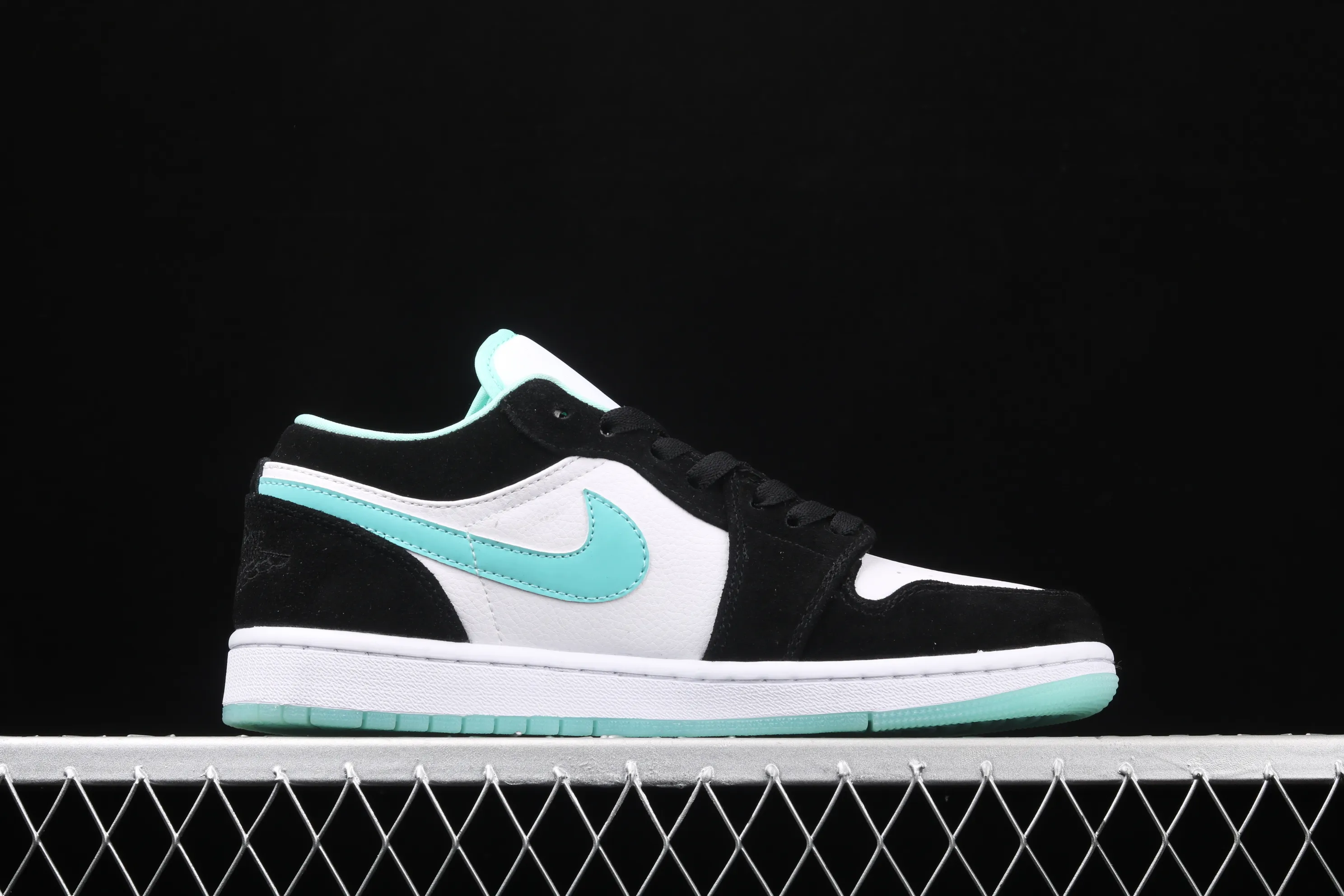 All categories Air Jordan Jordan series basketball shoes Air Jordan 1 Low New version Air Jordan 1 Low AJ1 Joe 1 low top leather cultural and leisure sports sneakers CQ9828-131